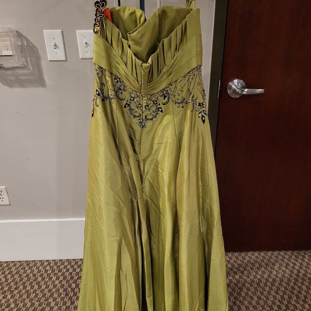 Jolene Prom 11048 - Picture 3 of 4